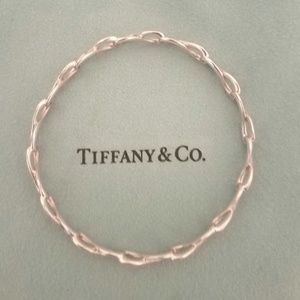 Tiffany & Co sterling silver infinity bangle